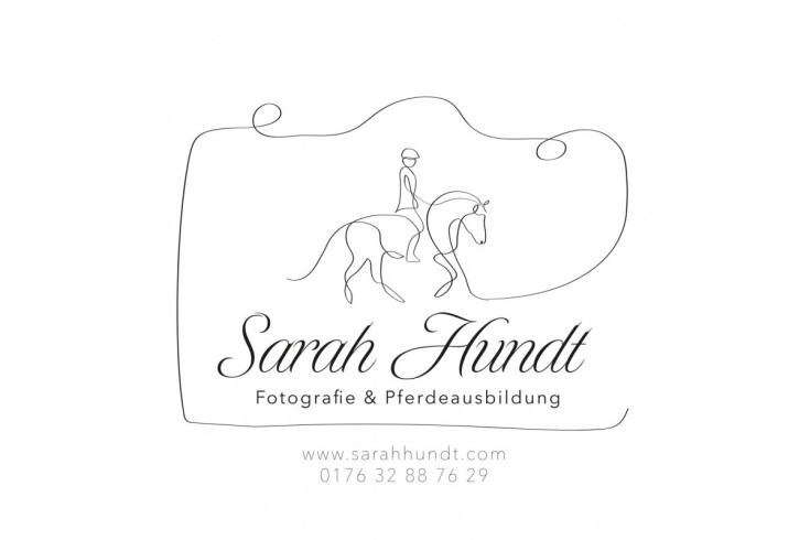 Sarah Hundt Logo #3
